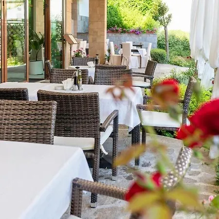 Garden Of Eden - Bastetbs Appartement Sveti Vlas